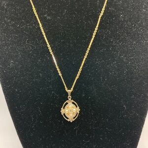 Vintage Avon Victorian Collection Necklace 1983